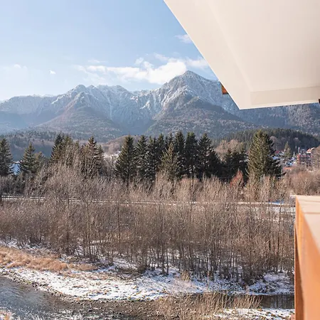 Yael Luxury 5 Aparthotel Busteni