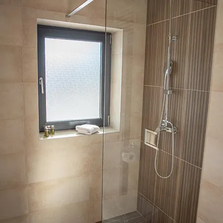 Aparthotel Yael Luxury 5 Busteni